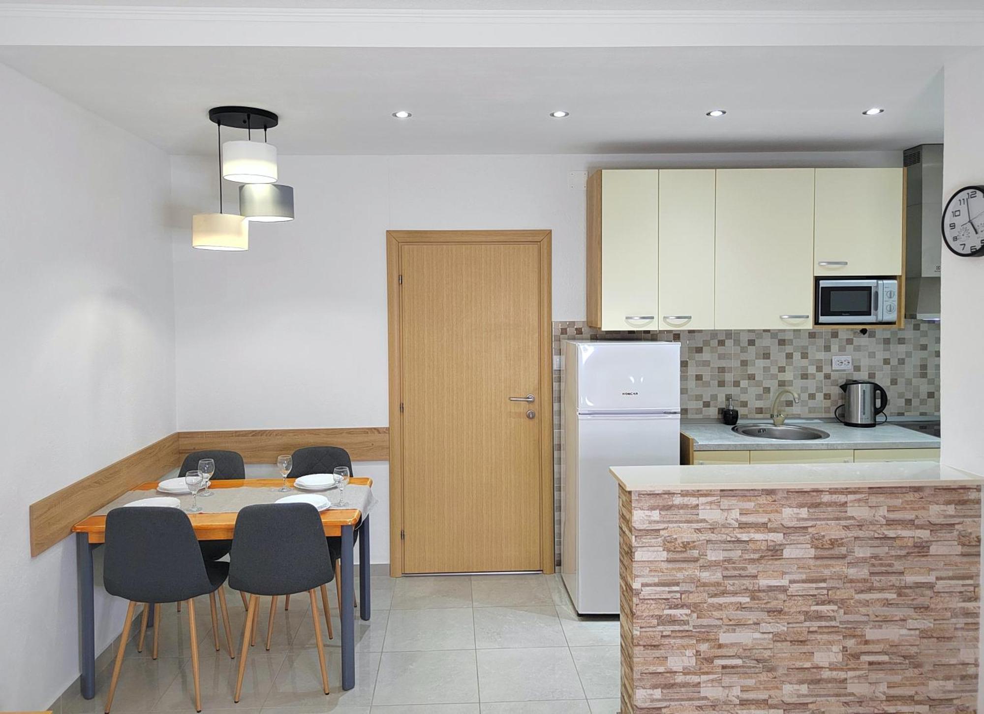 Apartmani Buljubasic Башка-Вода Экстерьер фото
